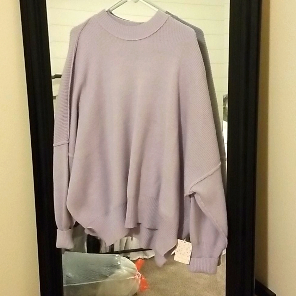 NWT FREE PEOPLE PULLOVER